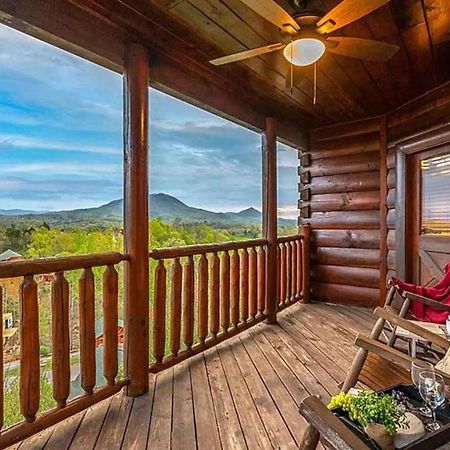 New Majestic 5 Star Amazing View, Pool, Hot Tub! Villa Pigeon Forge Ngoại thất bức ảnh